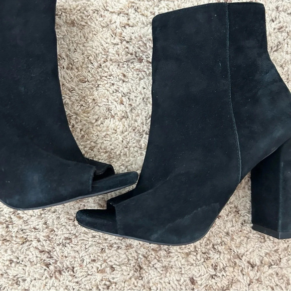 Steve Madden Mannzo Suede High Heel Open Toe Black Bootie Size 6 - Picture 8 of 11